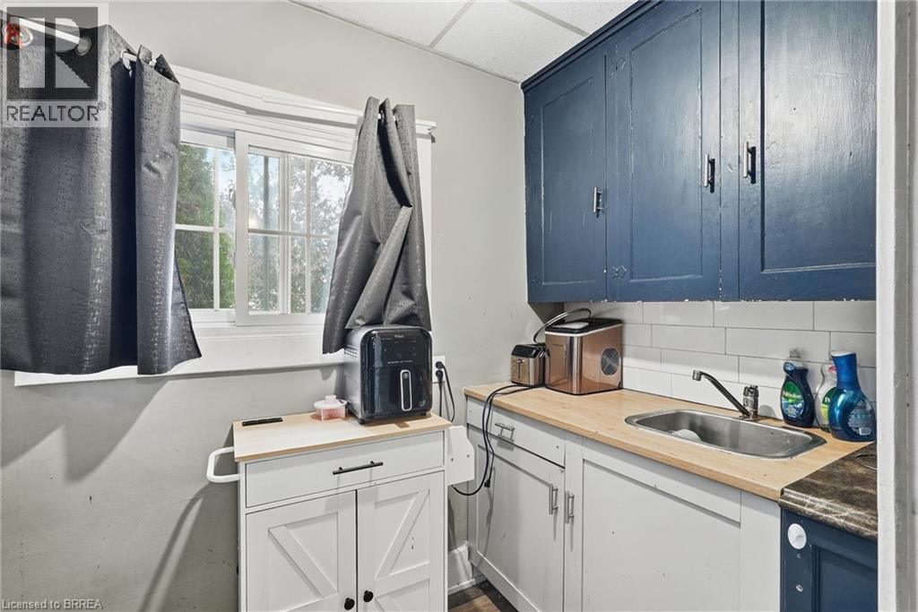 107 Cayley Street, Brockton, Ontario  N0G 2V0 - Photo 40 - 40865758