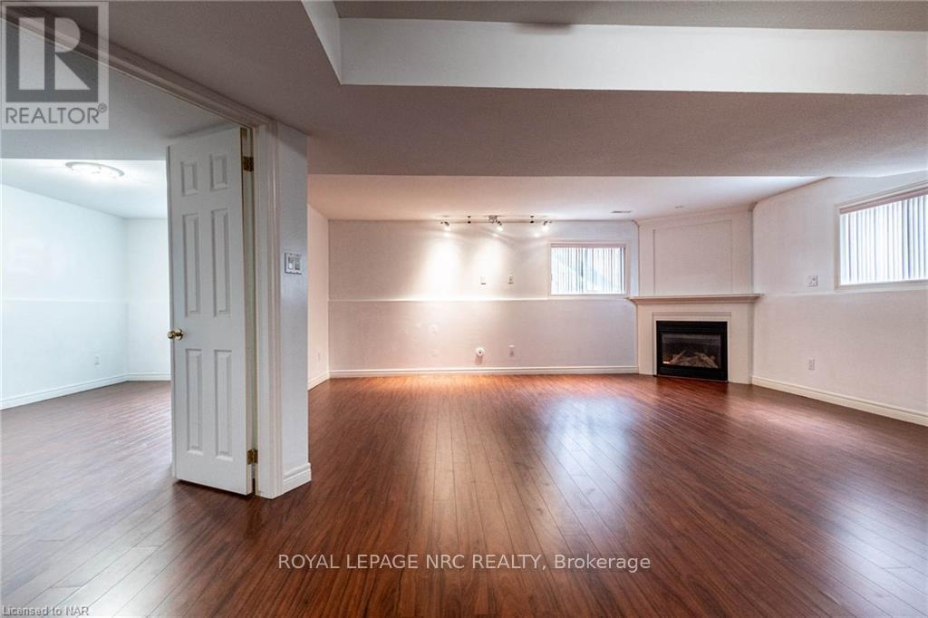 7005 Kelly Drive, Niagara Falls, Ontario  L2H 3J9 - Photo 37 - X13854472