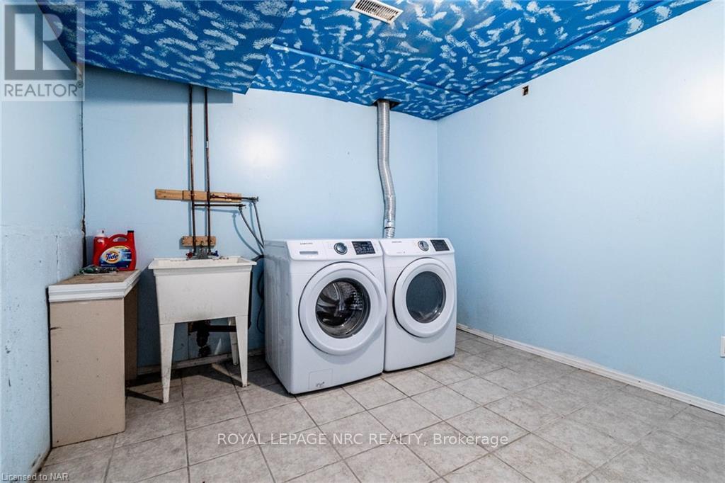 7005 Kelly Drive, Niagara Falls, Ontario  L2H 3J9 - Photo 40 - X13854472