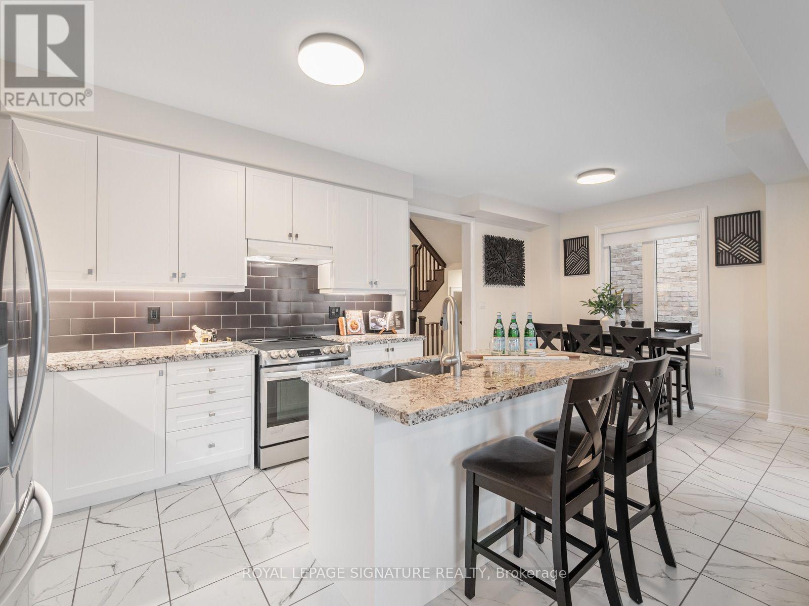 1055 Skyridge Boulevard, Pickering, Ontario  L1X 0G5 - Photo 11 - E13854574