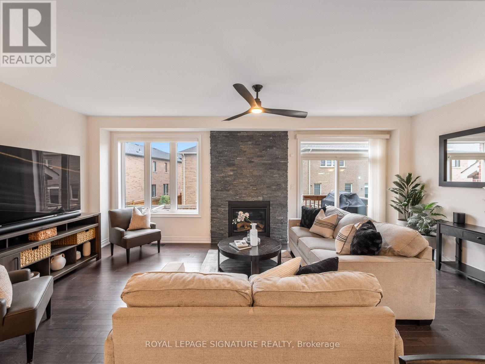 1055 Skyridge Boulevard, Pickering, Ontario  L1X 0G5 - Photo 16 - E13854574