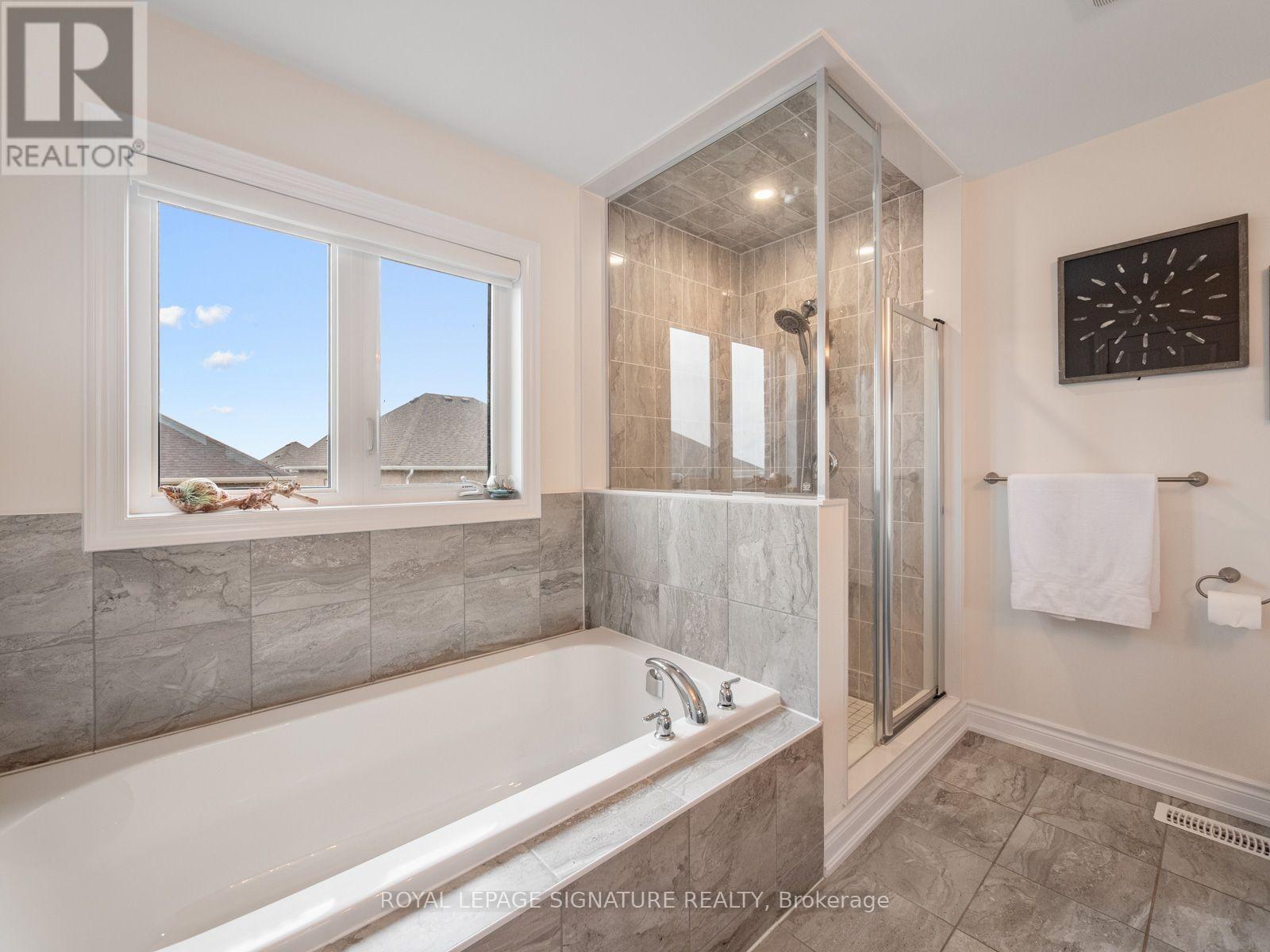 1055 Skyridge Boulevard, Pickering, Ontario  L1X 0G5 - Photo 27 - E13854574