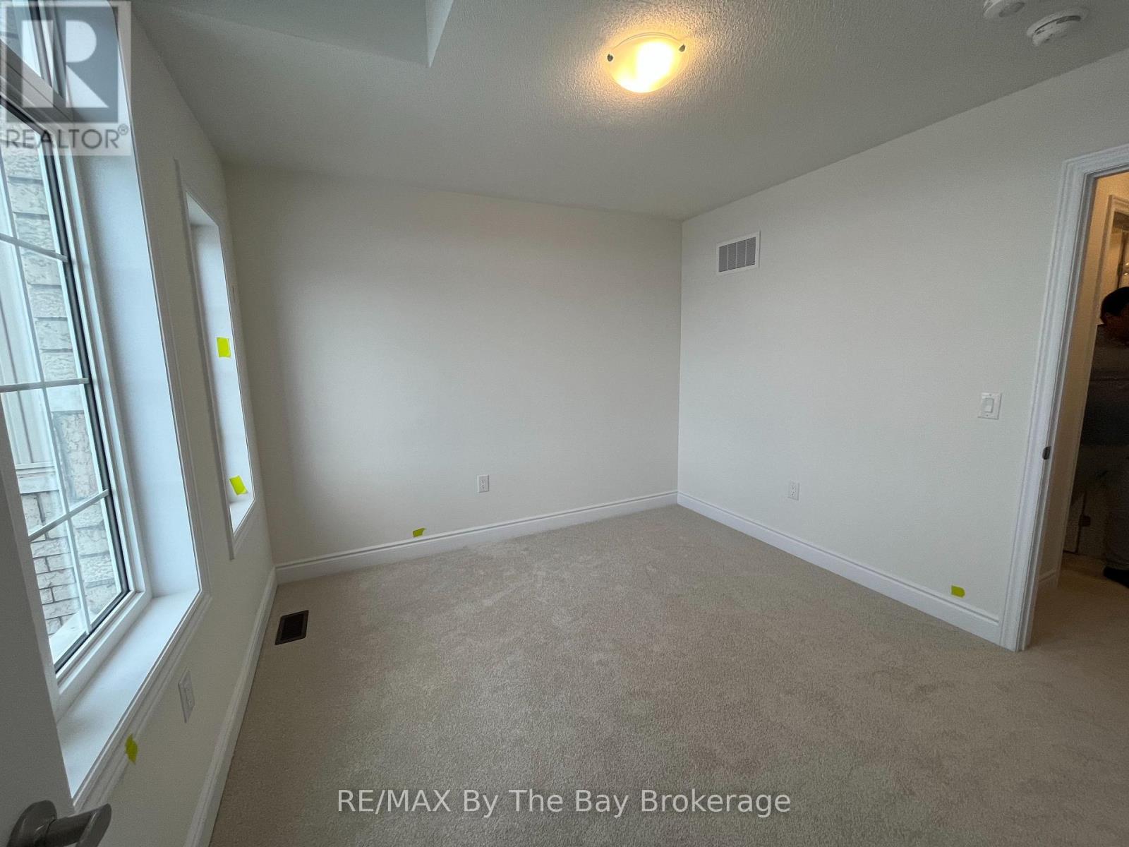 17 Carriage Lane, Wasaga Beach, Ontario  L9Z 0M5 - Photo 16 - S13854490