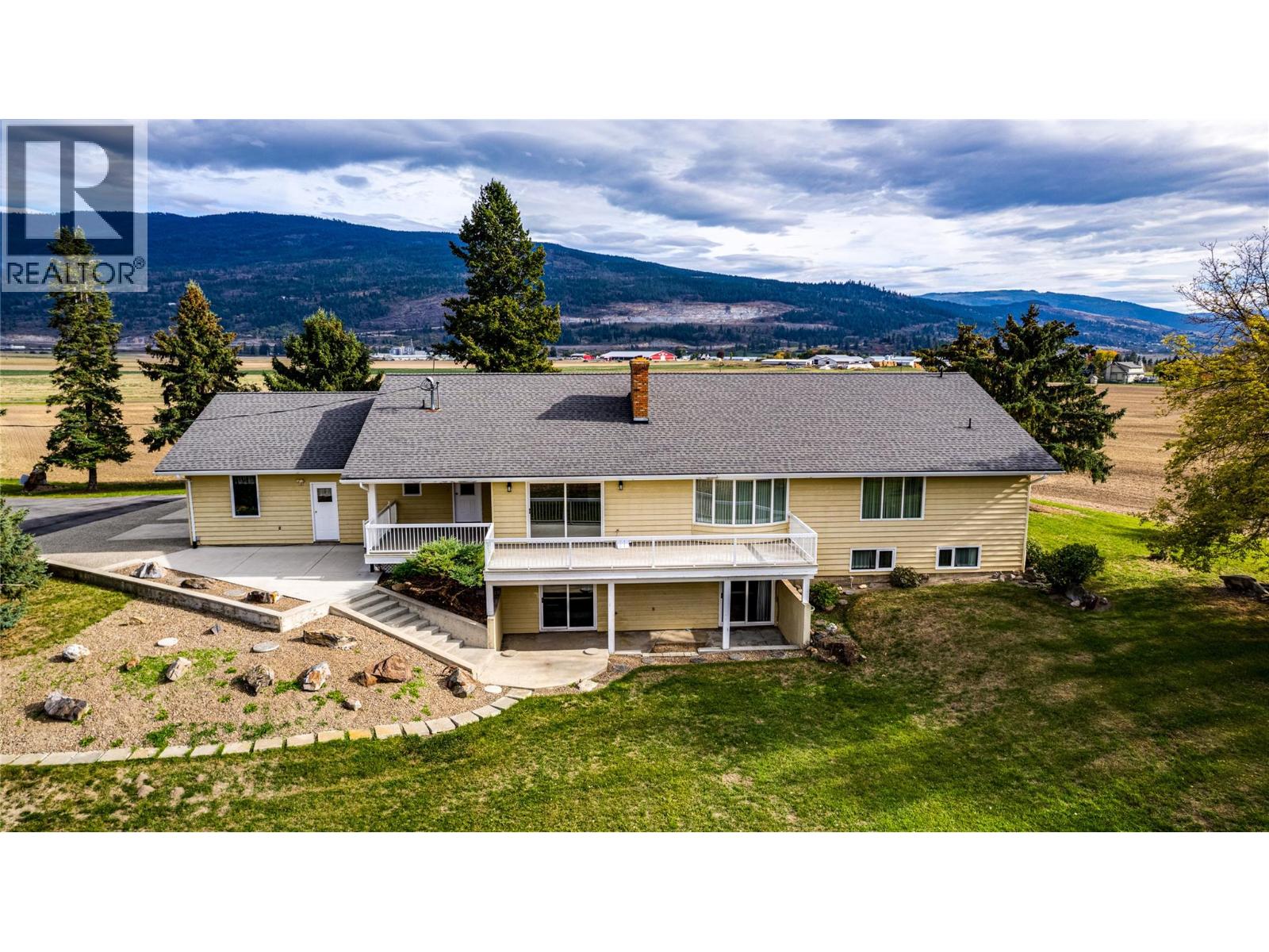 683 Clinton Road