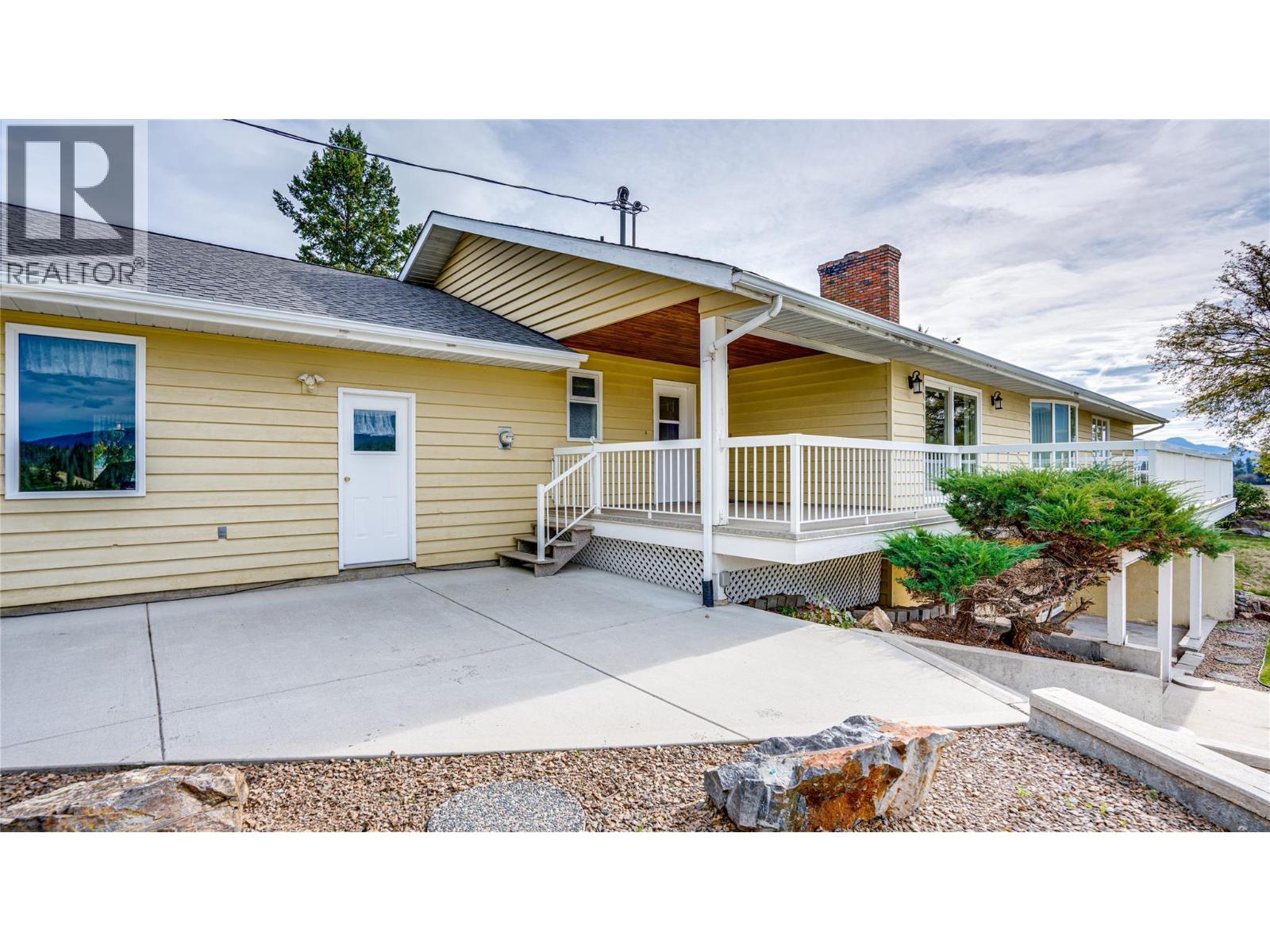 683 Clinton Road
