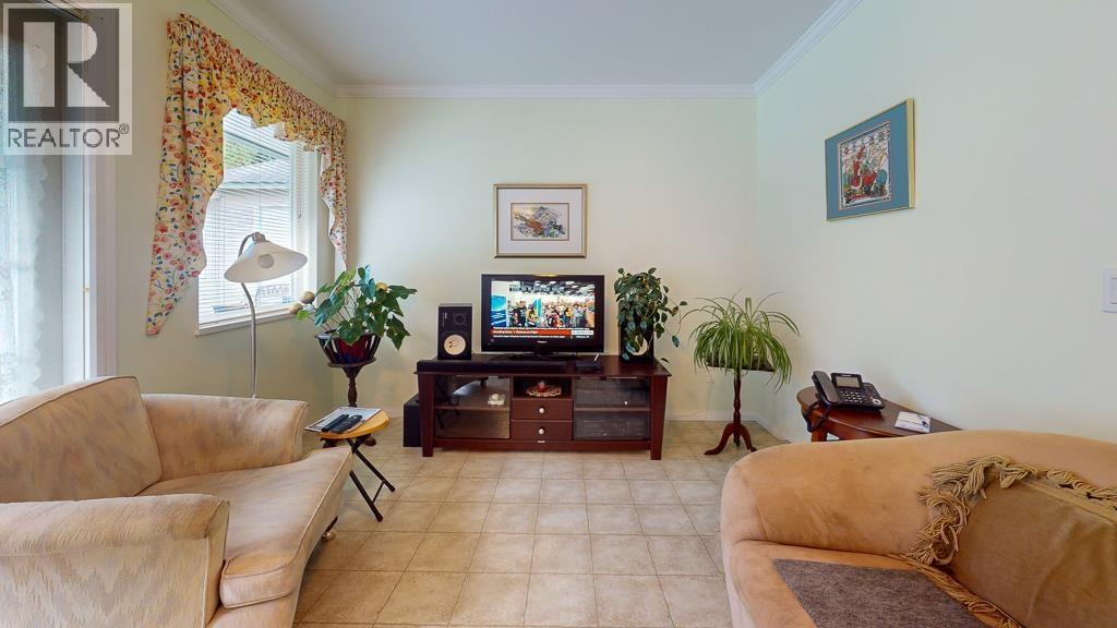 619 Ocean View, Gibsons, British Columbia  V0N 1V3 - Photo 26 - R3171703