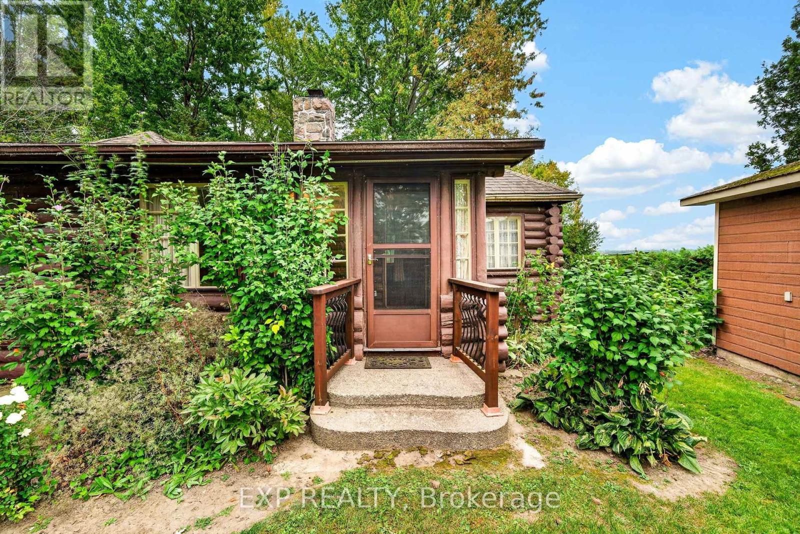 607 Duclos Point Road, Georgina, Ontario  L0E 1N0 - Photo 10 - N13854582
