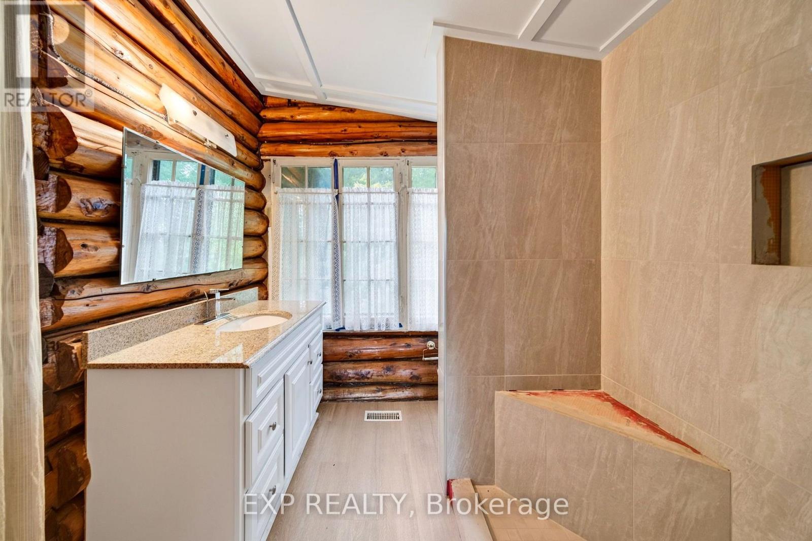 607 Duclos Point Road, Georgina, Ontario  L0E 1N0 - Photo 29 - N13854582