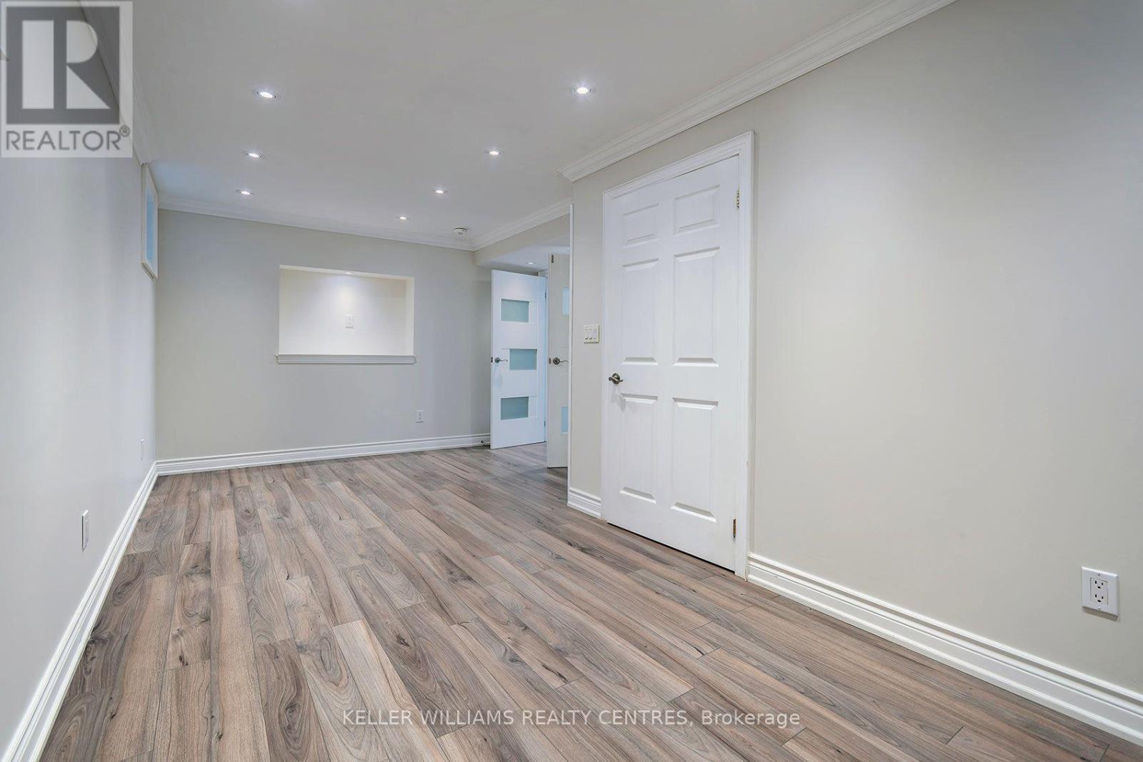 62 Corner Ridge Road, Aurora, Ontario  L4G 6L3 - Photo 13 - N13854634
