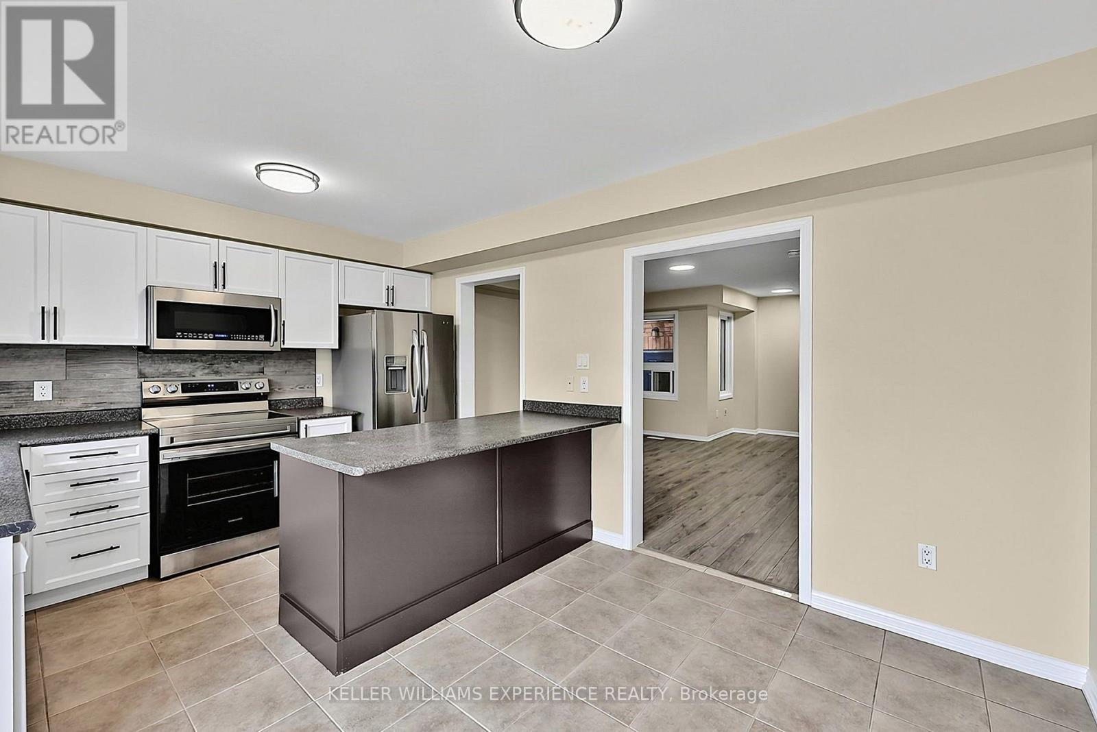 78 Commonwealth Road, Barrie (Innis-Shore), Ontario  L4M 0C9 - Photo 19 - S13854562