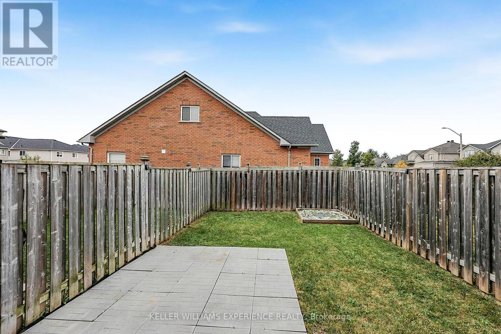 78 Commonwealth Road, Barrie (Innis-Shore), Ontario  L4M 0C9 - Photo 38 - S13854562