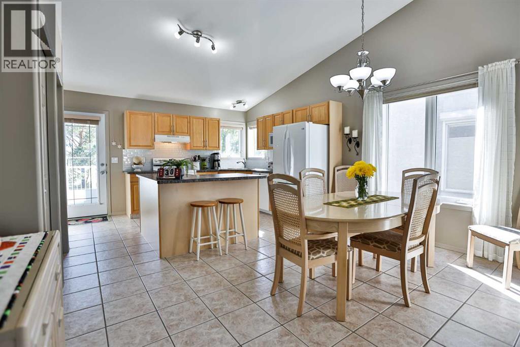 203 Blackfoot Circle W