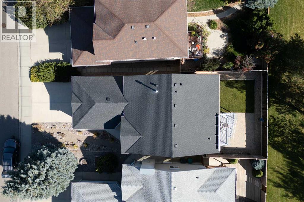 203 Blackfoot Circle W