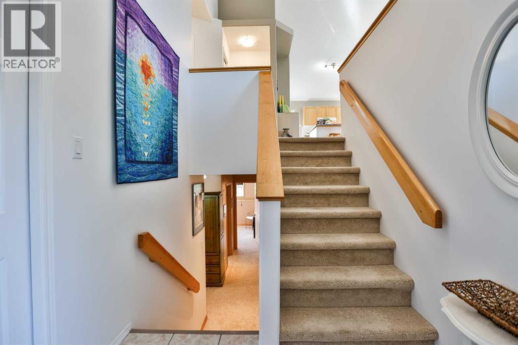 203 Blackfoot Circle W