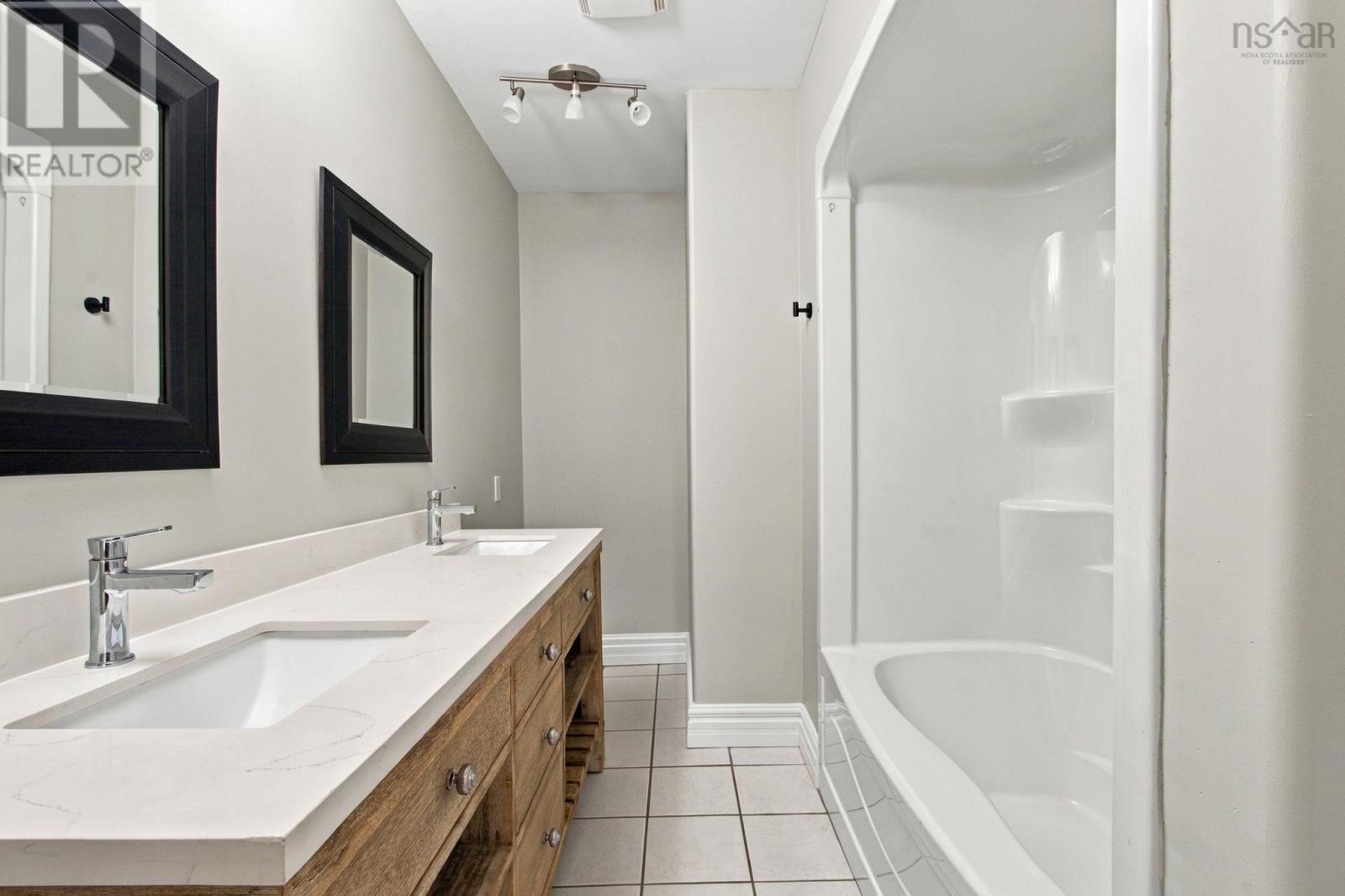 550 Springfield Lake Road, Middle Sackville, Nova Scotia  B4E 3K4 - Photo 44 - 202624941