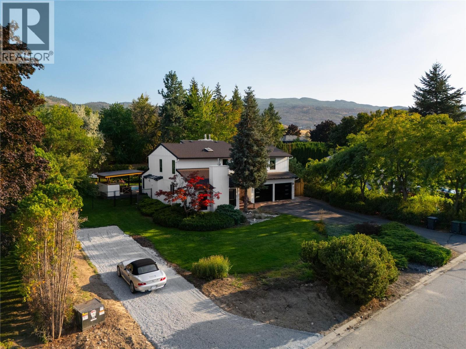 1411 Appleridge Road, Kelowna, British Columbia  V1W 3A6 - Photo 2 - 10401931