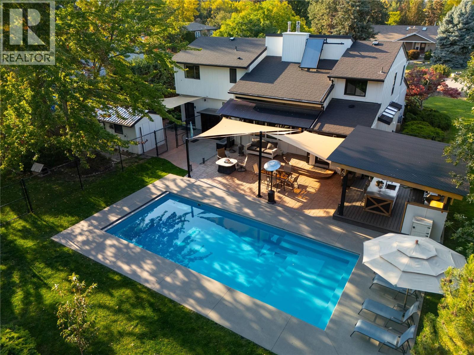 1411 Appleridge Road, Kelowna, British Columbia  V1W 3A6 - Photo 3 - 10401931