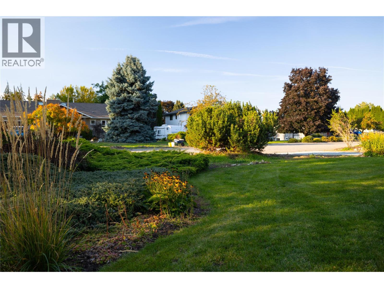1411 Appleridge Road, Kelowna, British Columbia  V1W 3A6 - Photo 6 - 10401931