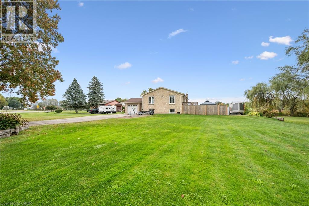 1211 OLD HIGHWAY 8, Sheffield, Ontario