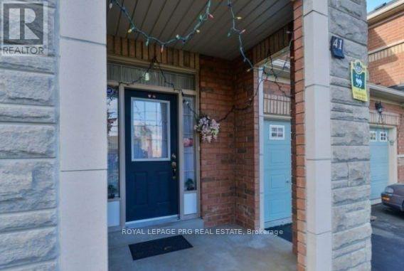 41 Unionville Crescent, Brampton (Bram East), Ontario  L6P 2Z4 - Photo 2 - W13854478