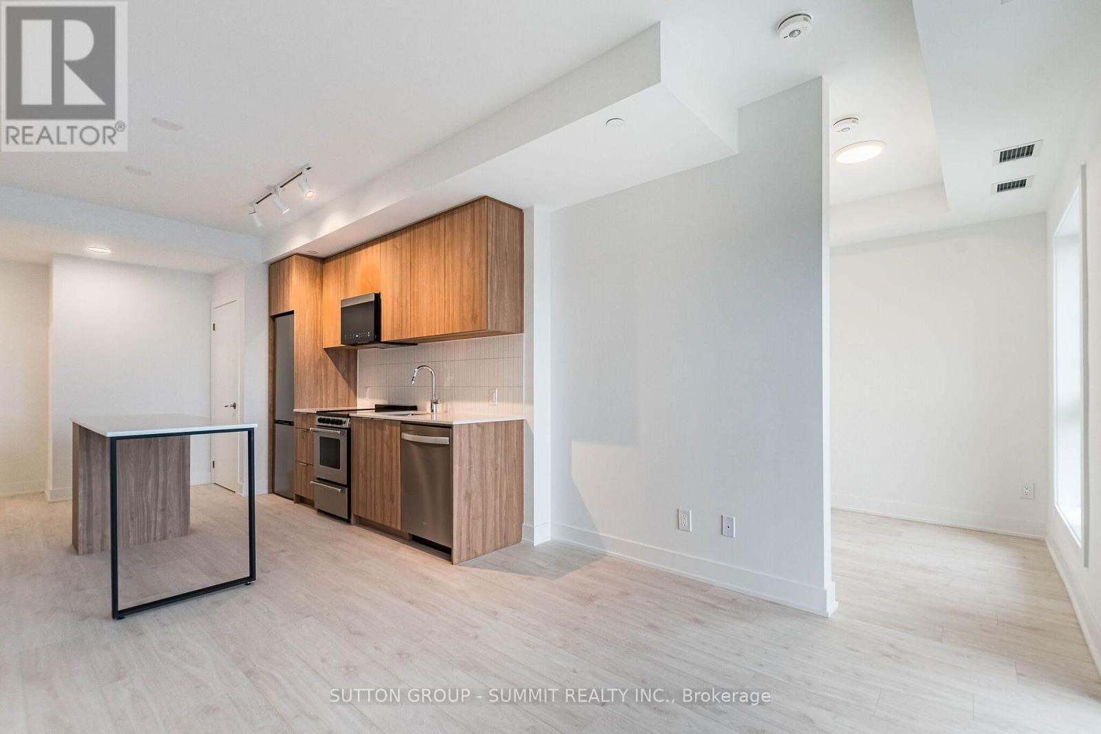 421 - 3008 William Cutmore Boulevard, Oakville, Ontario  L6H 8A4 - Photo 15 - W13854556