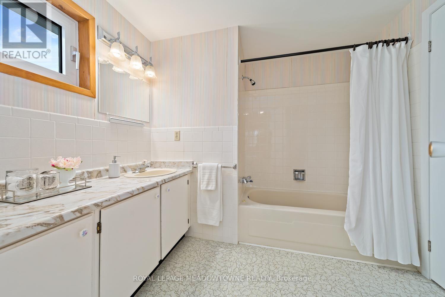 38 Jasper Crescent, Brampton (Northgate), Ontario  L6S 2G2 - Photo 27 - W13854632