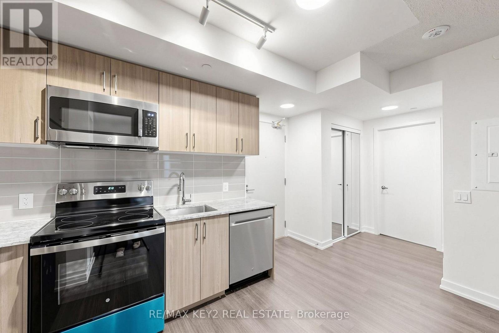 206 - 4010 Eglinton Avenue W, Toronto, Ontario  M9A 0G5 - Photo 10 - W13854656