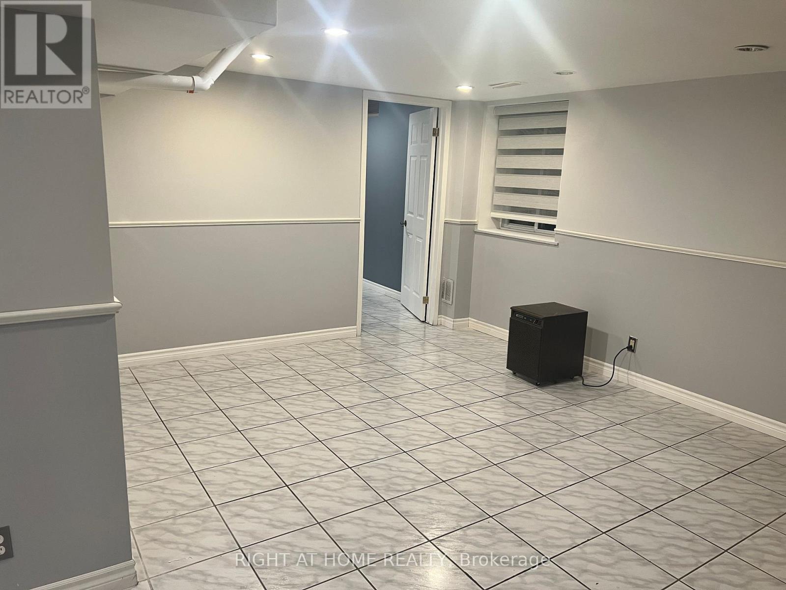 Basement - 272 Nahani Way, Mississauga, Ontario  L4Z 3B7 - Photo 10 - W13544846