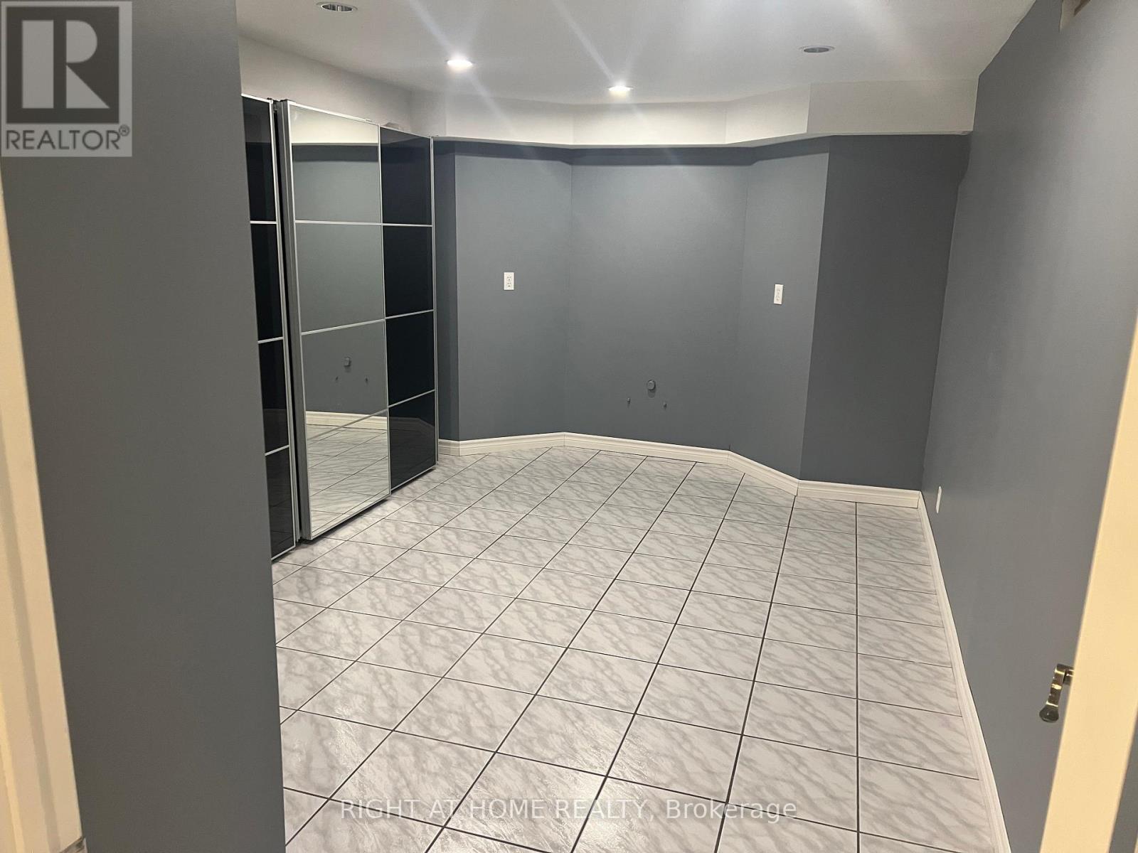 Basement - 272 Nahani Way, Mississauga, Ontario  L4Z 3B7 - Photo 11 - W13544846
