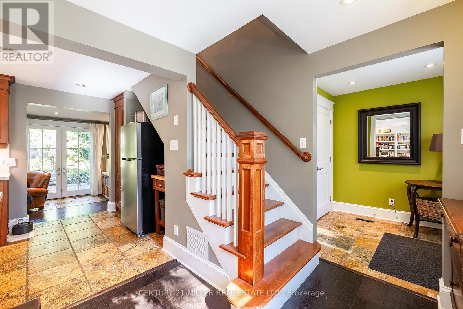 43 Burnet Street, Oakville, Ontario  L6K 1B6 - Photo 11 - W13844580