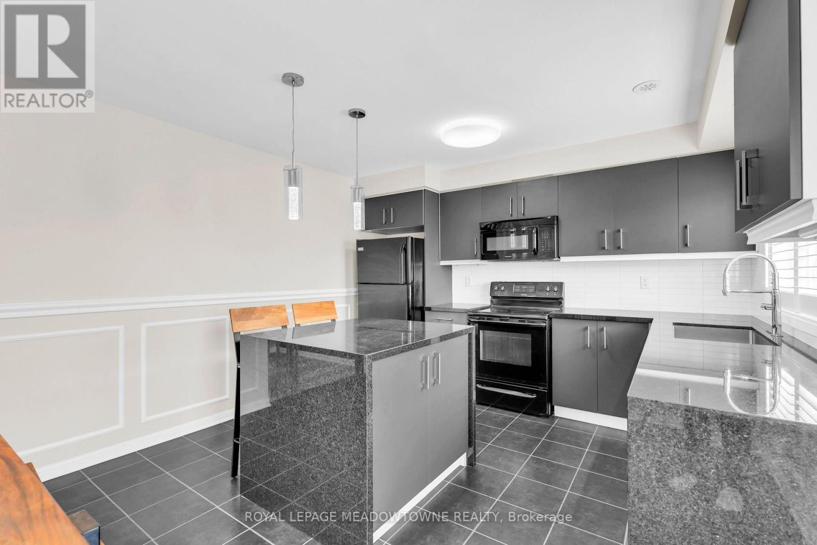 70 Betterton Crescent, Brampton, Ontario  L7A 0S3 - Photo 9 - W13853388