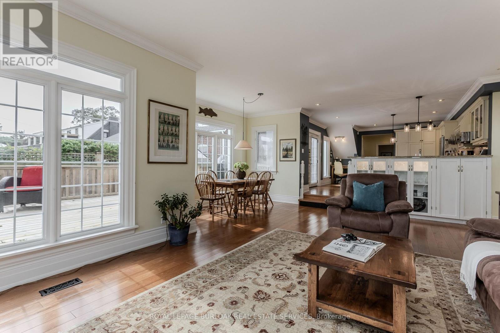 849 Beach Boulevard, Hamilton (Hamilton Beach), Ontario  L8H 6Z5 - Photo 13 - X13854560