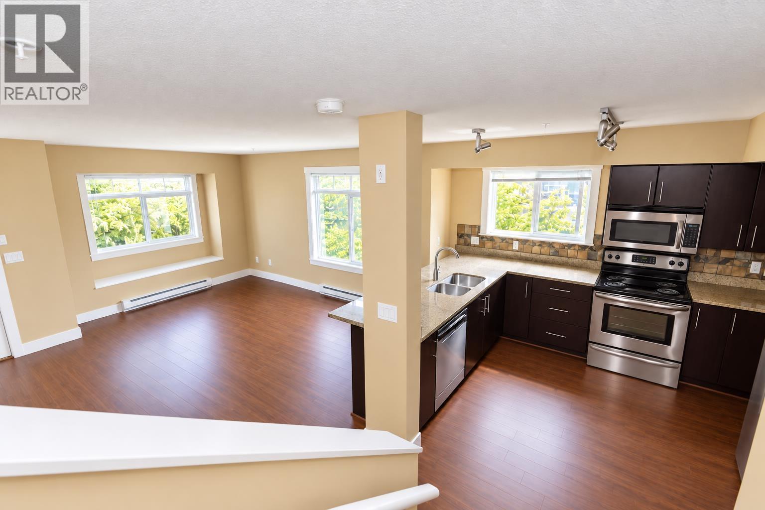 57 7428 14th Avenue, Burnaby, British Columbia  V3N 0C2 - Photo 8 - R3171399