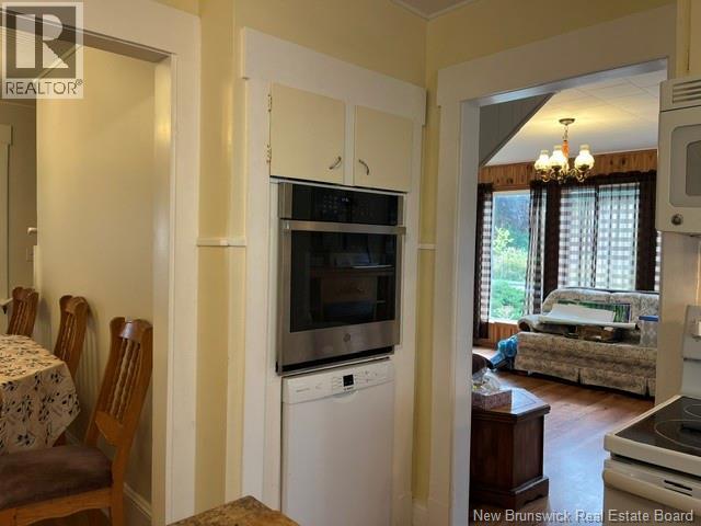 220 Maple Avenue, Sussex, New Brunswick  E4E 2N2 - Photo 14 - NB148842