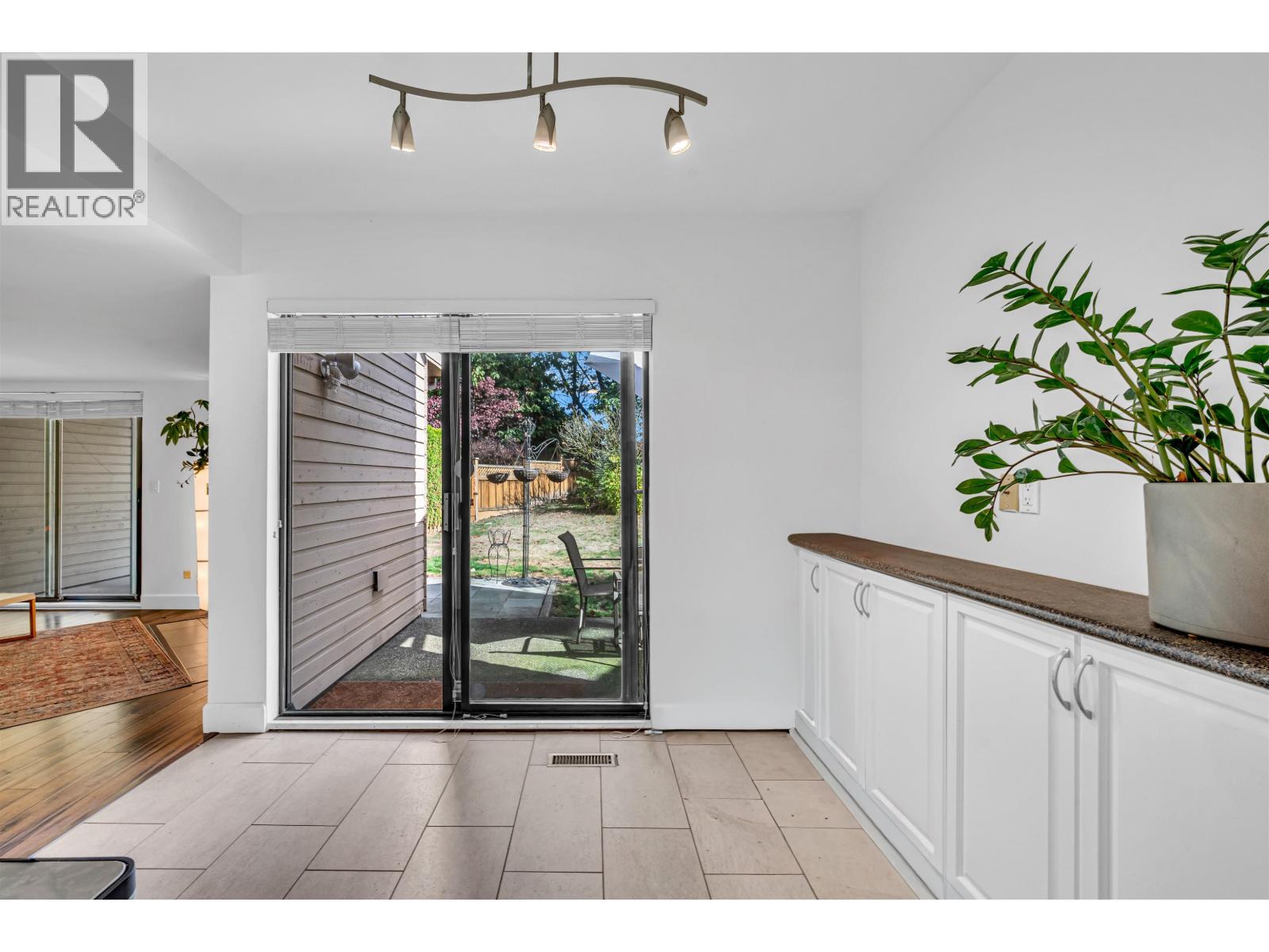 7237 Quatsino Drive, Vancouver, British Columbia  V5S 4C2 - Photo 5 - R3171080
