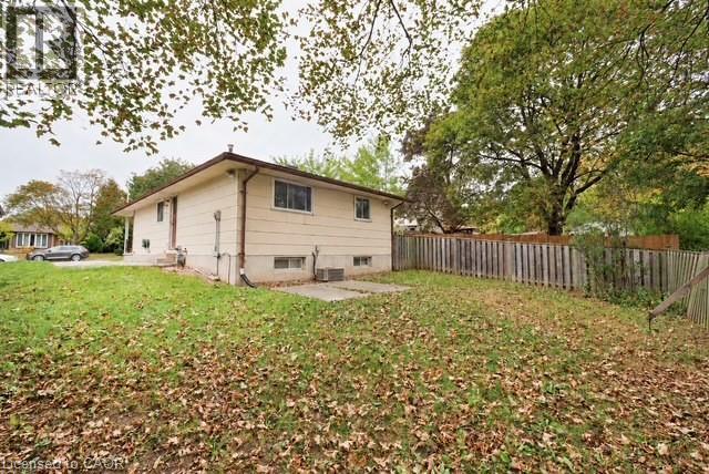 90 Pepperwood Crescent, Kitchener, Ontario  N2A 2R3 - Photo 6 - 40867849