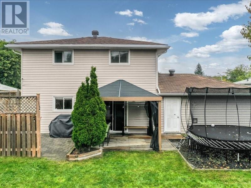 37 Plumtree Crescent, Sudbury, Ontario  P3B 4G7 - Photo 4 - 2130752