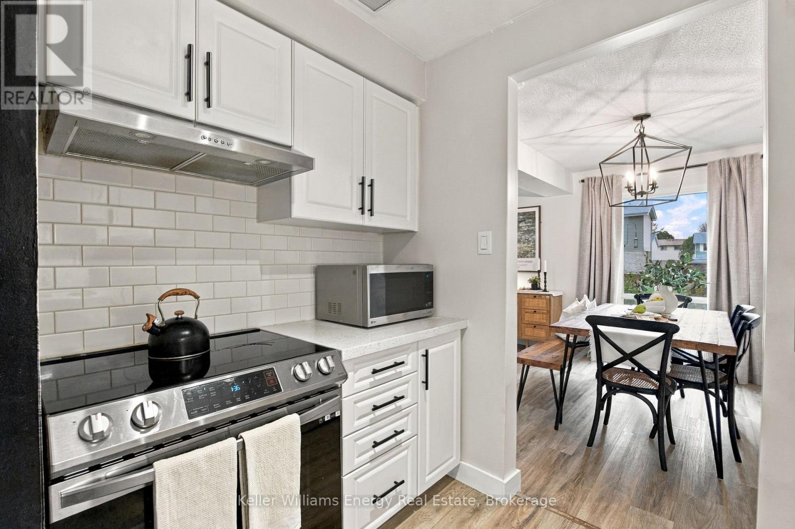 61 - 155 Glovers Road, Oshawa, Ontario L1G 7A4 - Photo 8 - E13854766