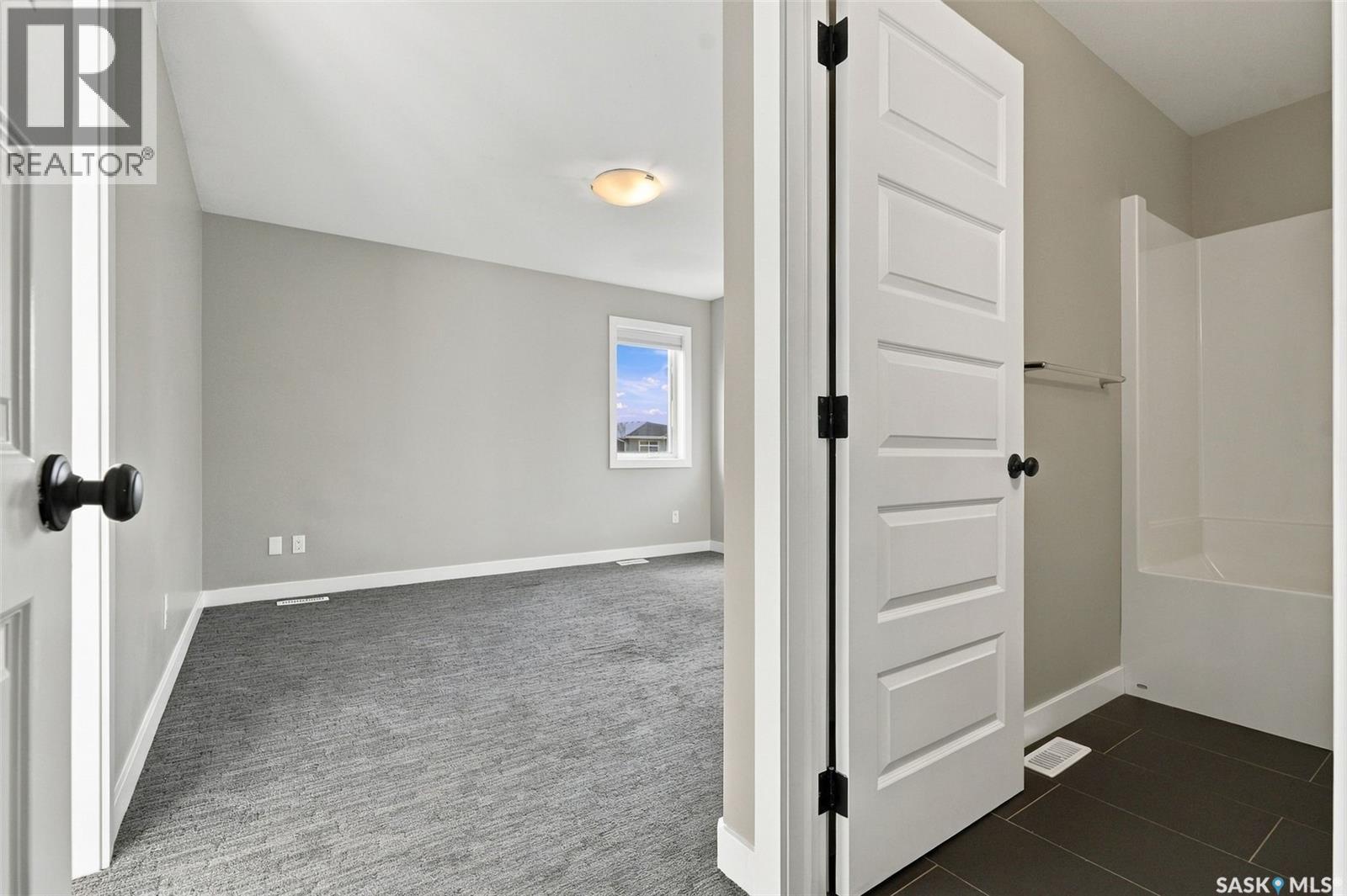 155 Dagnone Lane, Saskatoon, Saskatchewan  S7V 1P5 - Photo 21 - SK050203