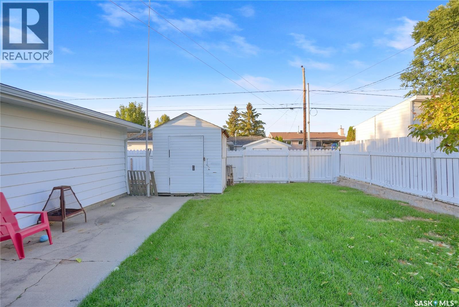 972 Simcoe Street, Moose Jaw, Saskatchewan  S4P 0J3 - Photo 52 - SK050154
