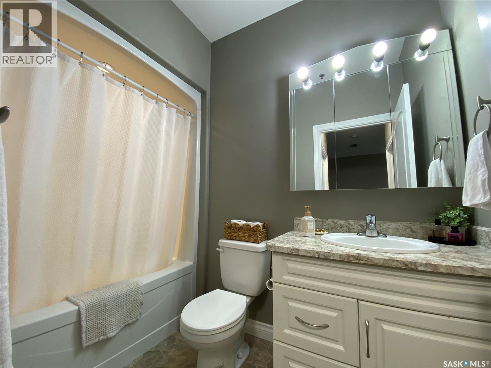 305 123 Balmoral Street, Yorkton, Saskatchewan  S3N 4J2 - Photo 11 - SK050140