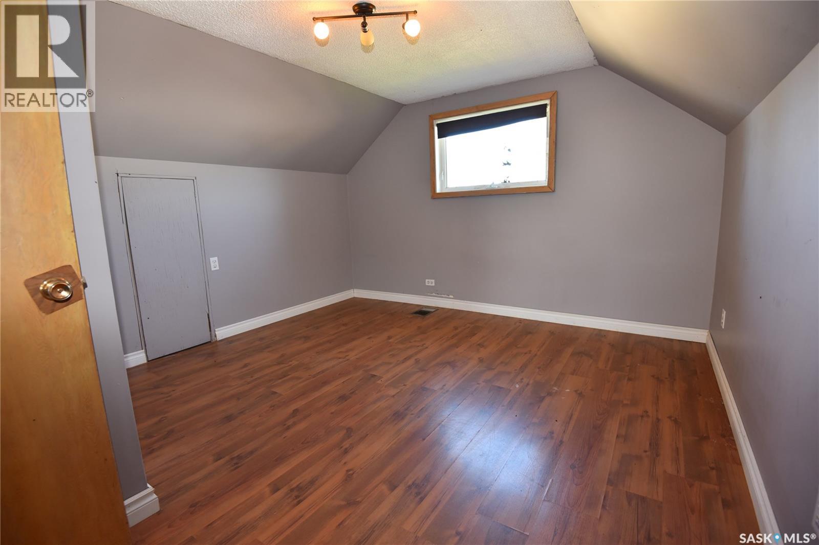 302 Centre Street, Codette, Saskatchewan  S0P 0P0 - Photo 12 - SK050100