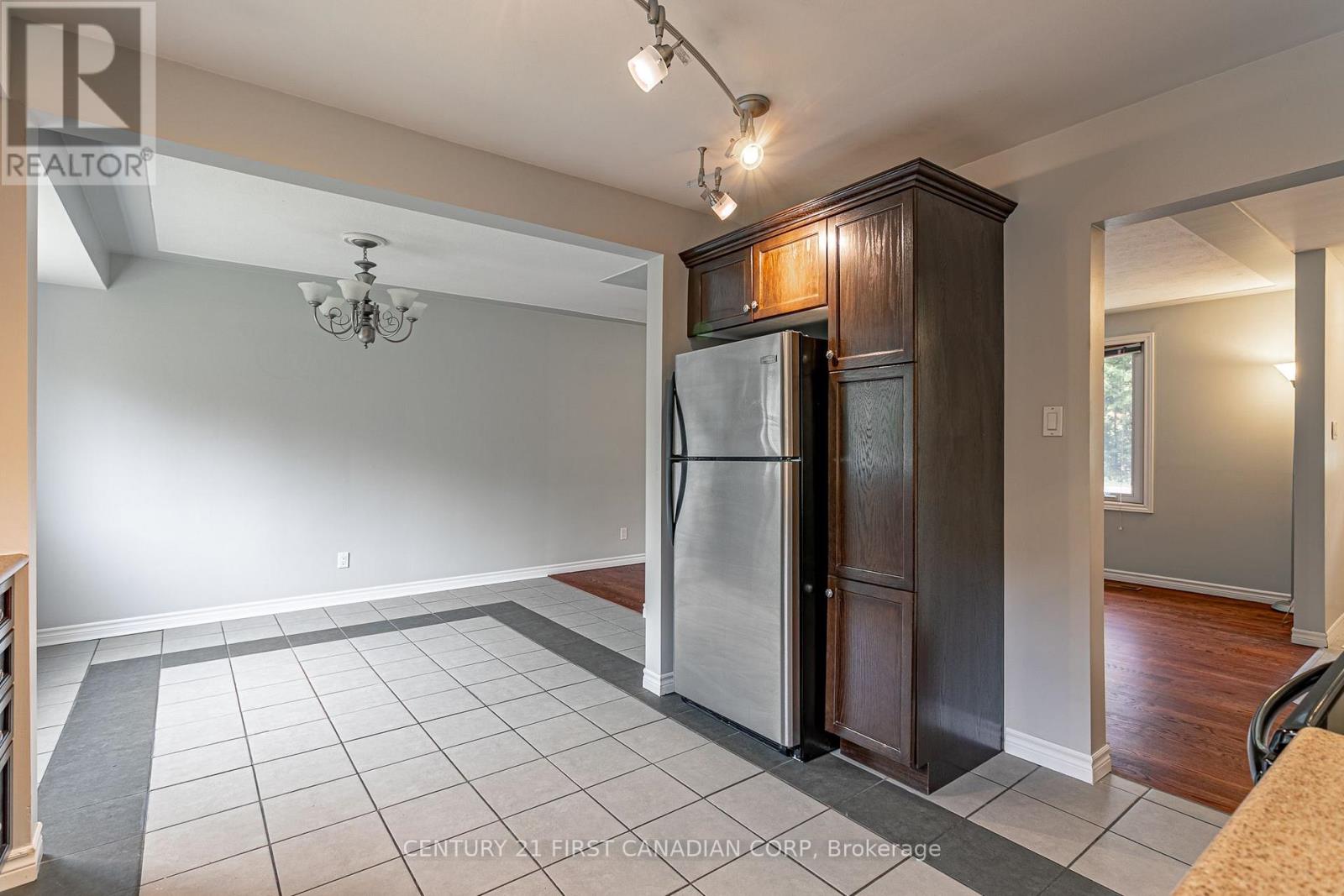 4459 Hamilton Road, Thames Centre, Ontario  N0L 1G3 - Photo 8 - X13854692