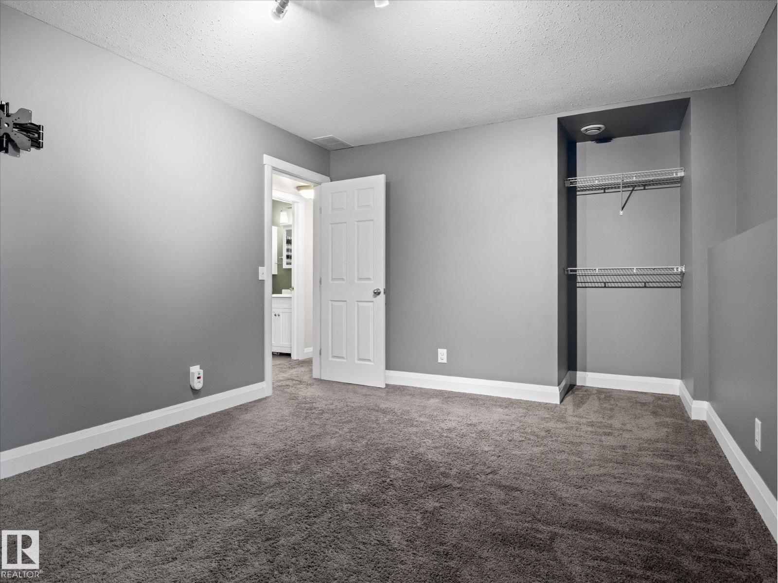 21 SPRUCE MEADOW LN