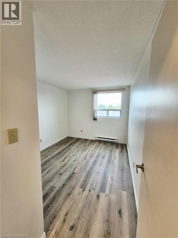 421 Fairview Drive Unit# 503, Brantford, Ontario  N3R 7M3 - Photo 21 - 40868301