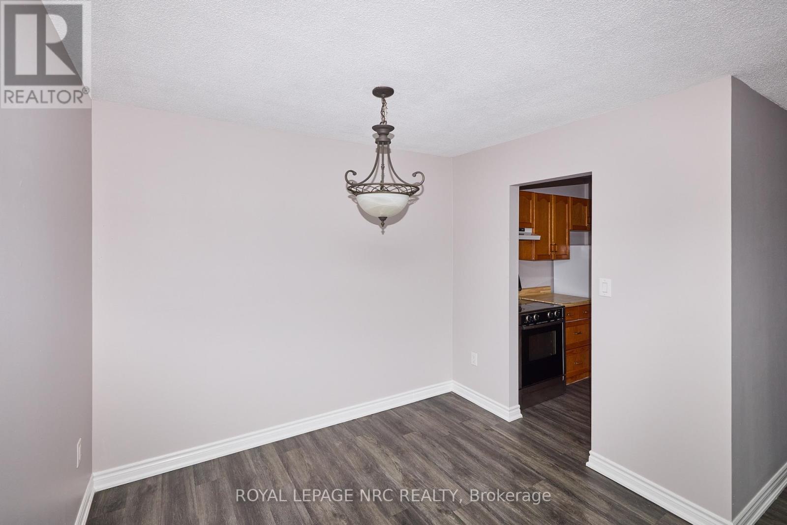 11 - 4839 Drummond Road, Niagara Falls, Ontario  L2E 6E2 - Photo 15 - X13854904