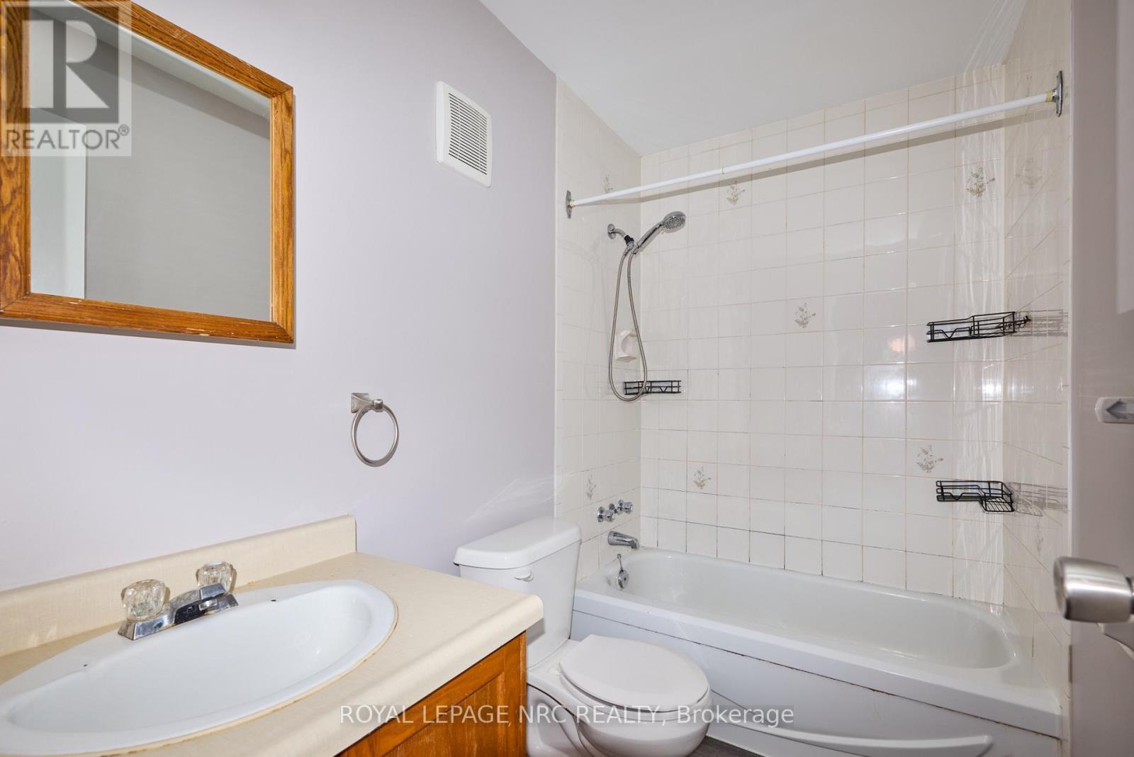 11 - 4839 Drummond Road, Niagara Falls, Ontario  L2E 6E2 - Photo 27 - X13854904