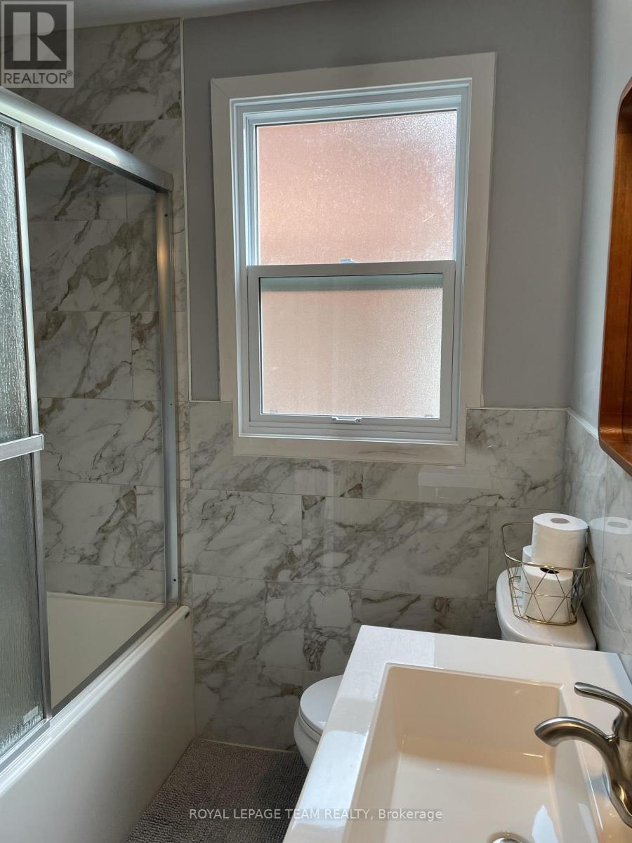 1210 Adirondack Drive, Ottawa, Ontario  K2C 2V3 - Photo 19 - X13854678