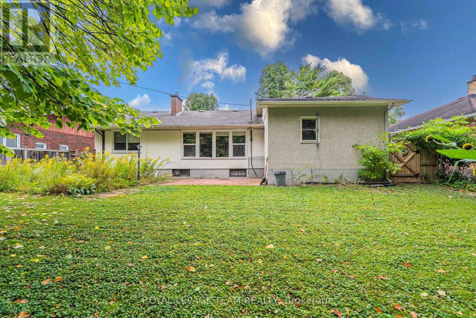 1210 Adirondack Drive, Ottawa, Ontario  K2C 2V3 - Photo 29 - X13854678