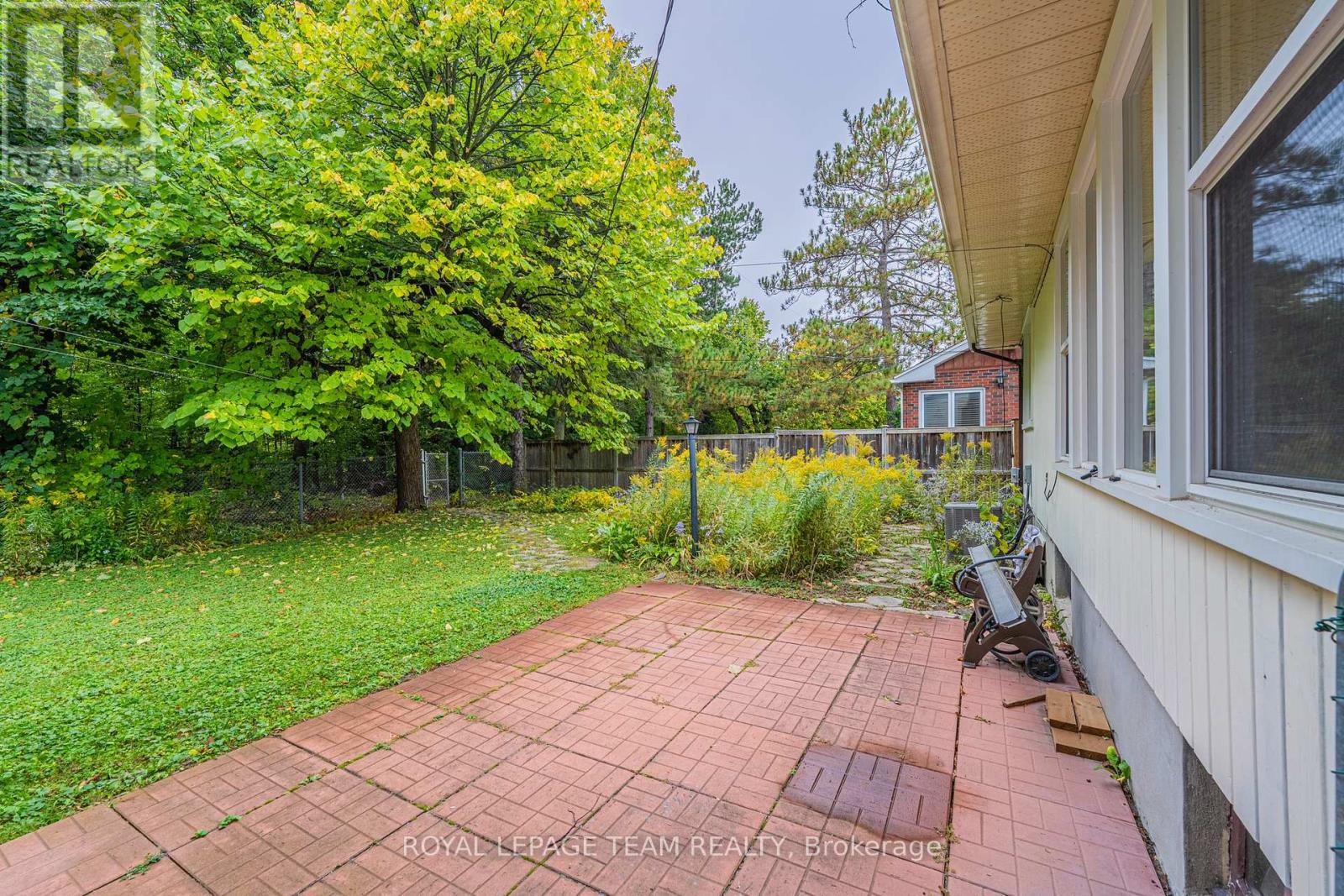 1210 Adirondack Drive, Ottawa, Ontario  K2C 2V3 - Photo 34 - X13854678
